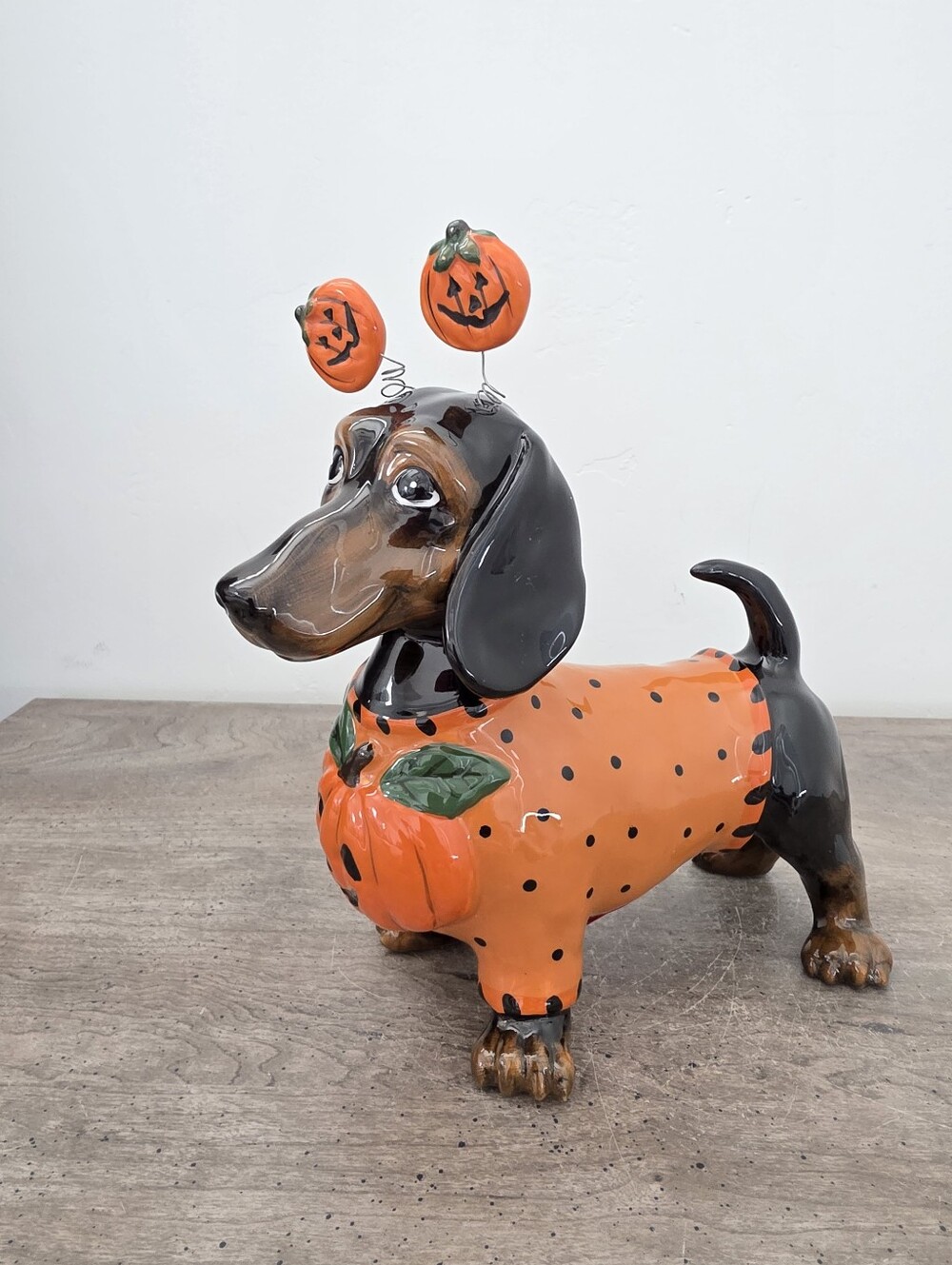 Halloween Blue Sky Dachshund Dog Pumpkin Decor Figurine Brand New